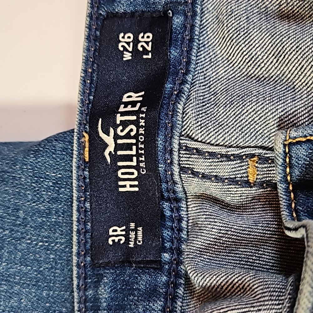 Hollister, high rise super skinny crop, jeans. Size 3R - Picture 4 of 11